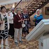 Саратовцы на экскурсии в музее отметили 60-летие прощания со школой